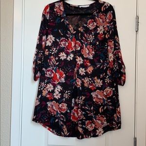 Lush floral 3/4 length sleeve shift dress